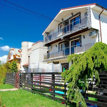Βίλα Casa Razvan *