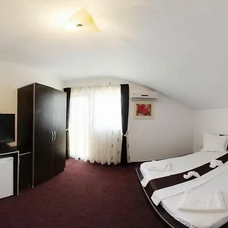 Casa Razvan Vilă *